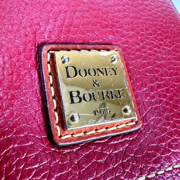 Dooney & Bourke Saffiano Pebble Grain Crossbody Camera bag - Picture 8 of 16